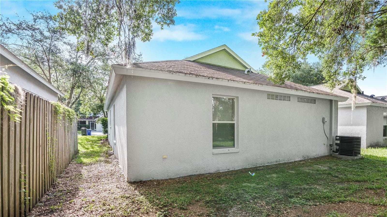 Single Family Residence at 15120 DEER MEADOW DR, LUTZ, photo 25 of 30