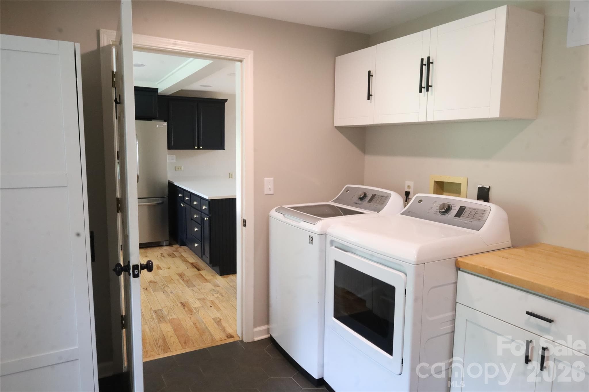 Laundry Room, opens to Kitchen and includes Powder Room - 35 Chastain Hill Road, Mills River