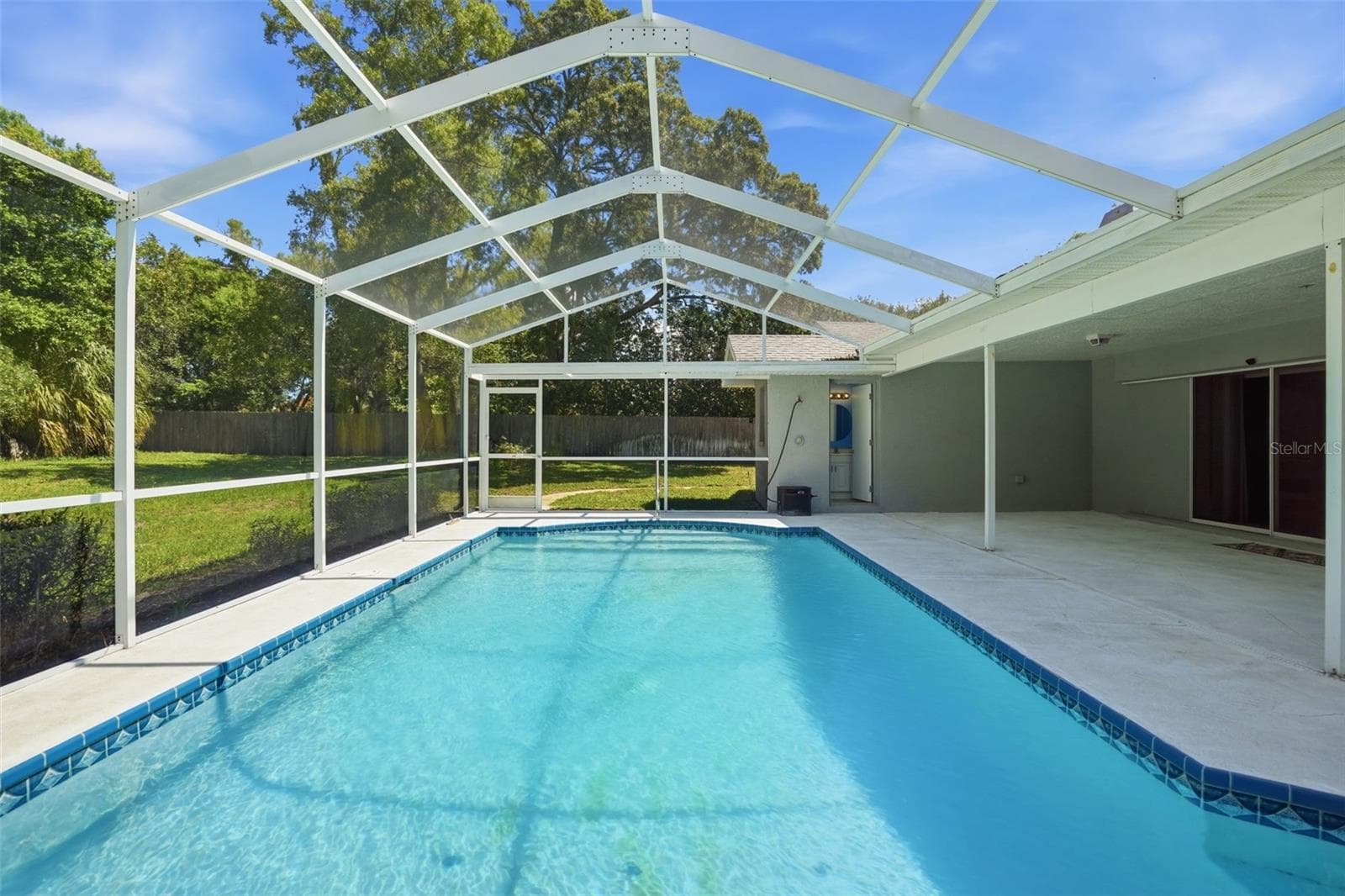 Single Family Residence at 18451 WINDING OAKS BLVD, HUDSON, photo 36 of 62
