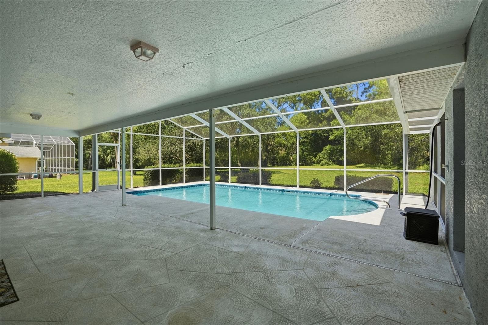 Single Family Residence at 18451 WINDING OAKS BLVD, HUDSON, photo 56 of 62