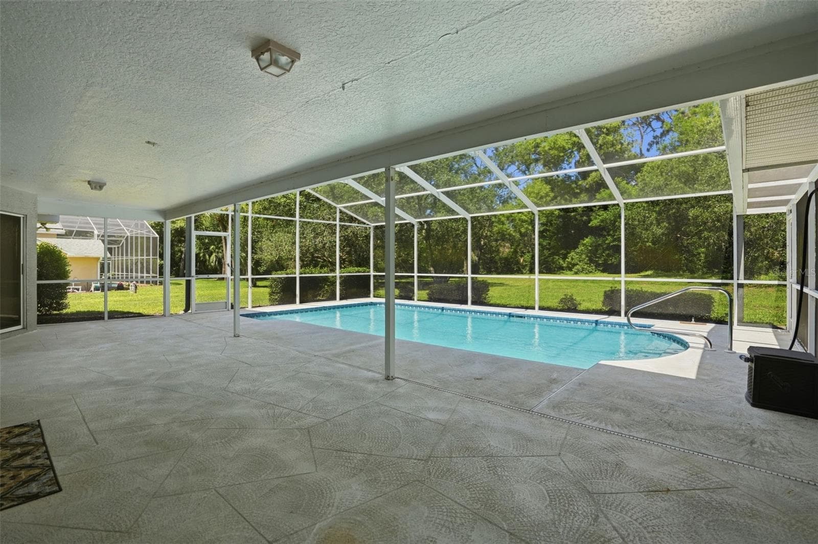 Single Family Residence at 18451 WINDING OAKS BLVD, HUDSON, photo 60 of 62