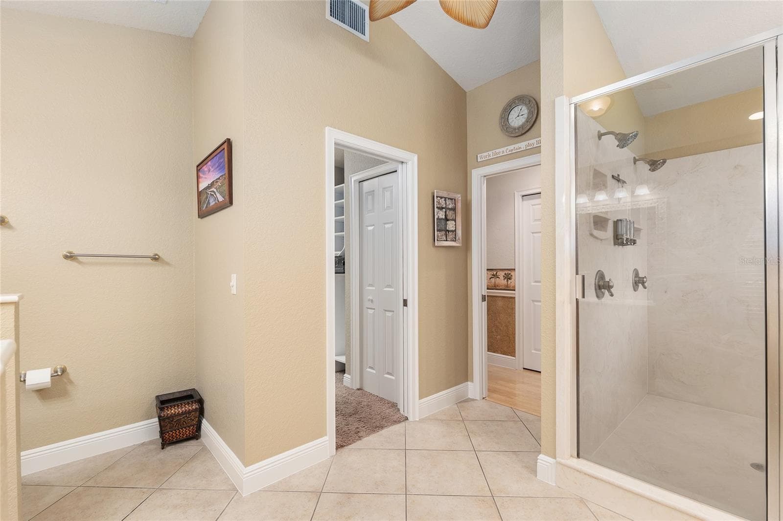 Primary bathroom view to hall and closet - 29 SE OCALE WAY, SUMMERFIELD