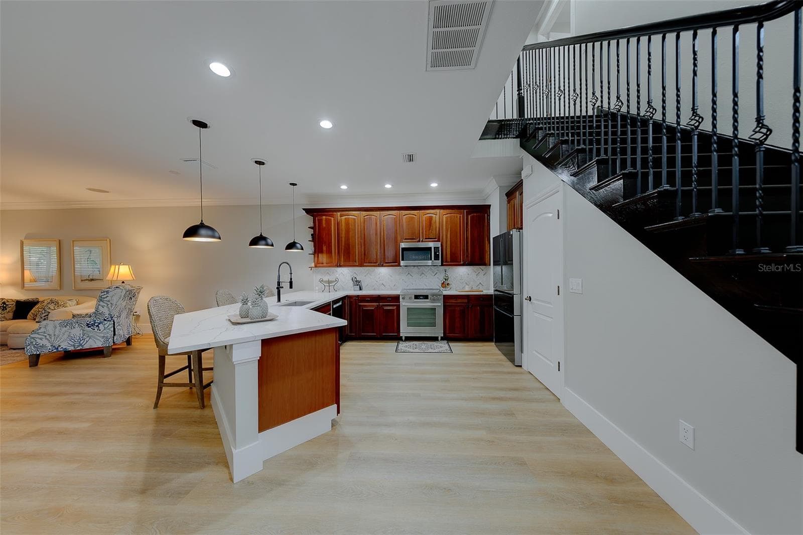Townhouse at 1415 TESSANO PL, PALM HARBOR, photo 11 of 77