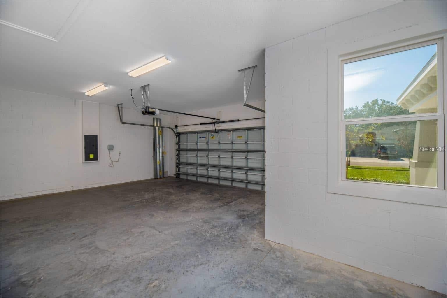 Single Family Residence at 1925 NW 79TH LOOP, OCALA, photo 10 of 11