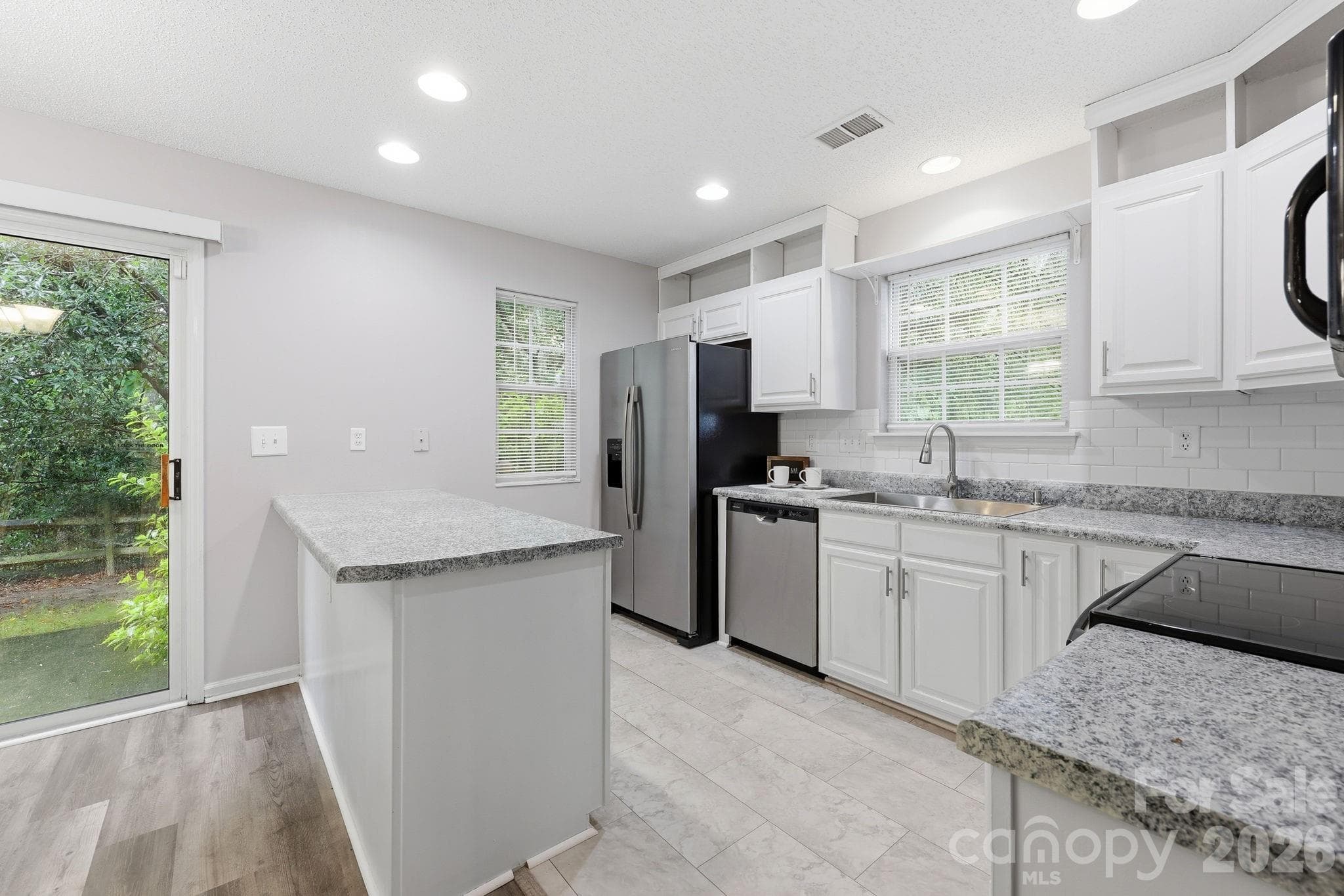 Townhouse at 8230 Rudolph Road, Charlotte, photo 12 of 48
