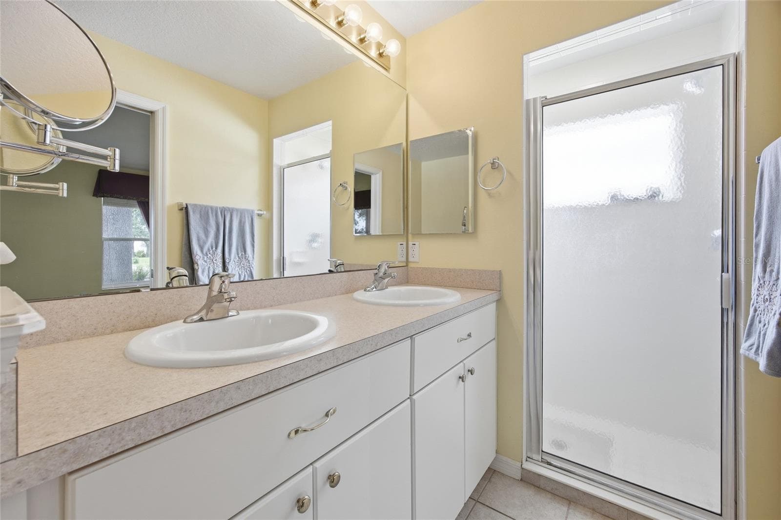 Primary ensuite bathroom - 4905 KELSO ST, LEESBURG