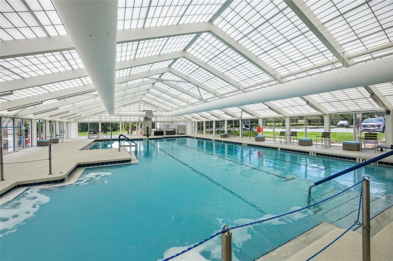 Indoor temperature regulated Pool - 4905 KELSO ST, LEESBURG