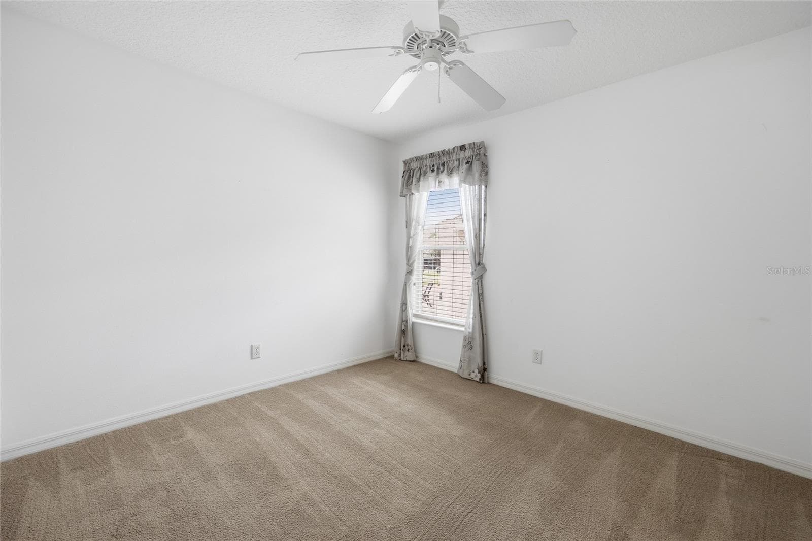 2nd Bedroom - 4905 KELSO ST, LEESBURG