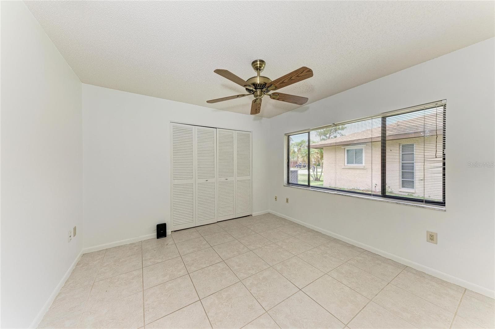 bedroom - 4242 DRYDEN CIR, SARASOTA
