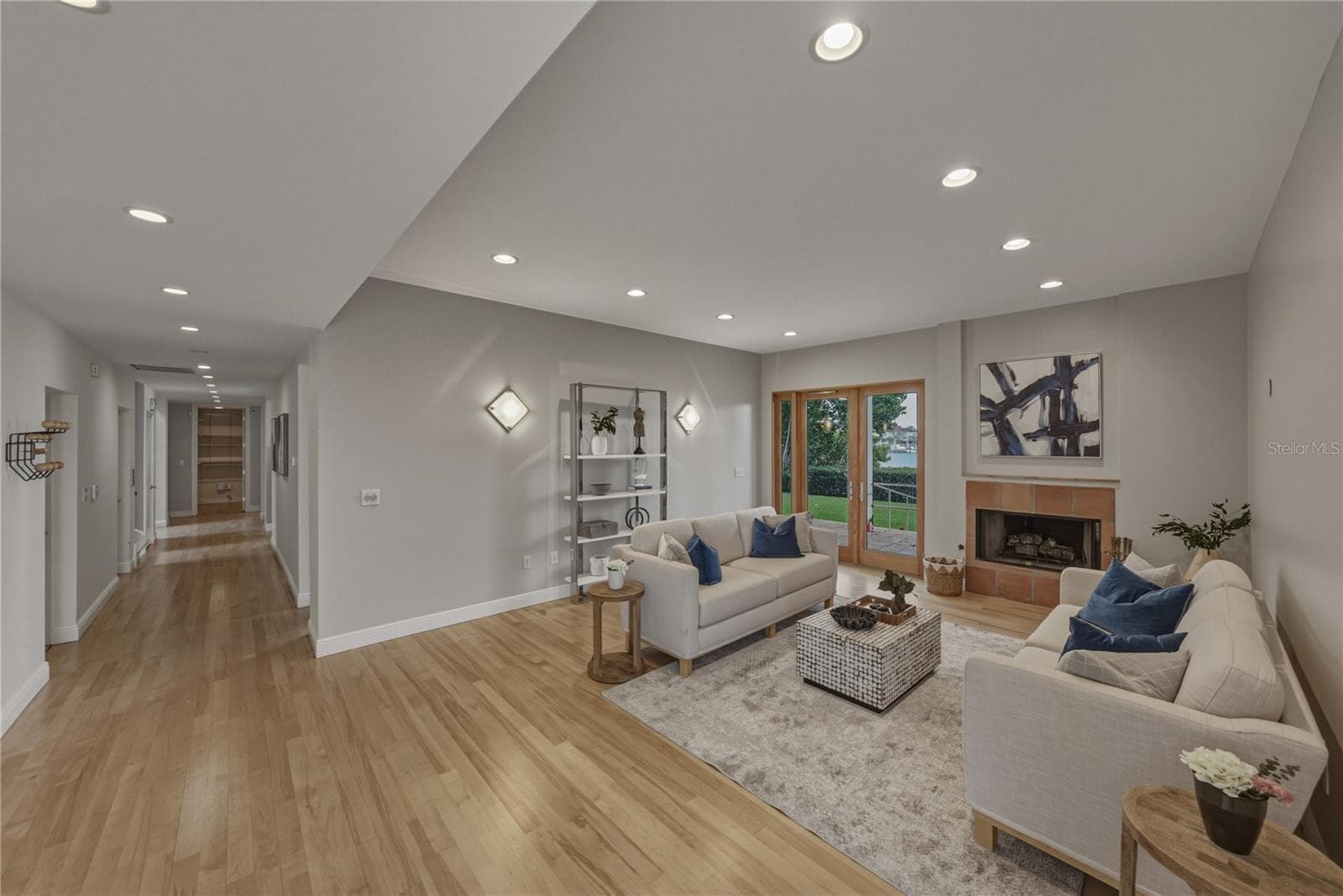 Single Family Residence at 838 MONTEREY BLVD NE, ST PETERSBURG, photo 20 of 82