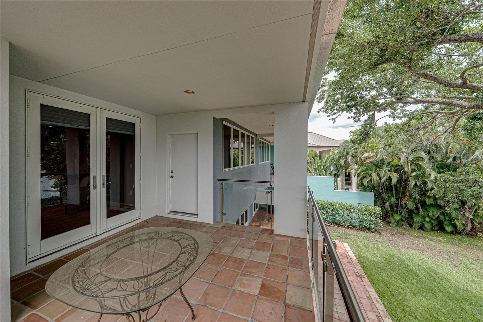 Single Family Residence at 838 MONTEREY BLVD NE, ST PETERSBURG, photo 56 of 82