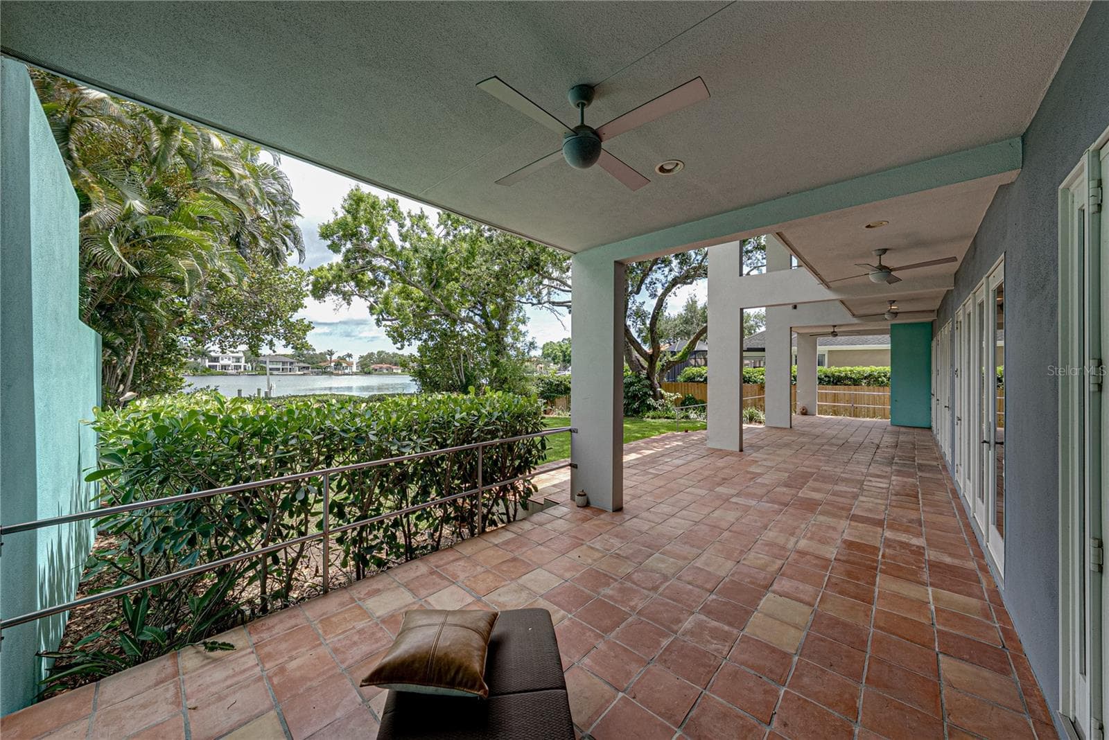 Single Family Residence at 838 MONTEREY BLVD NE, ST PETERSBURG, photo 61 of 82