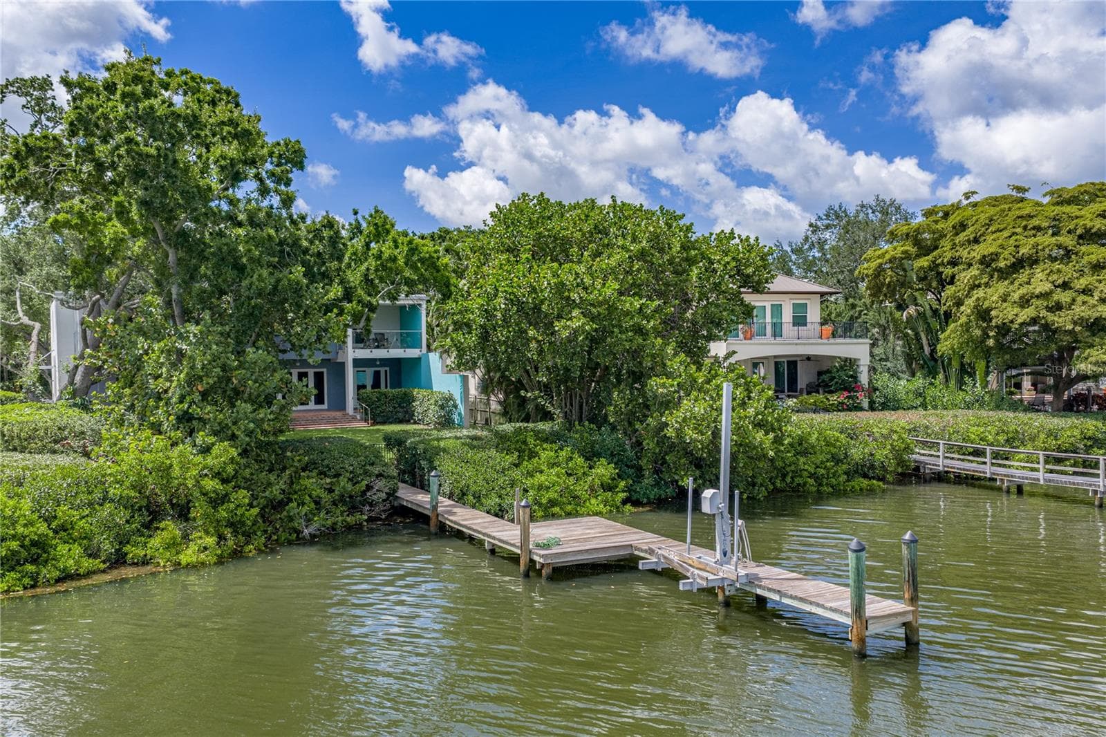 Single Family Residence at 838 MONTEREY BLVD NE, ST PETERSBURG, photo 5 of 82