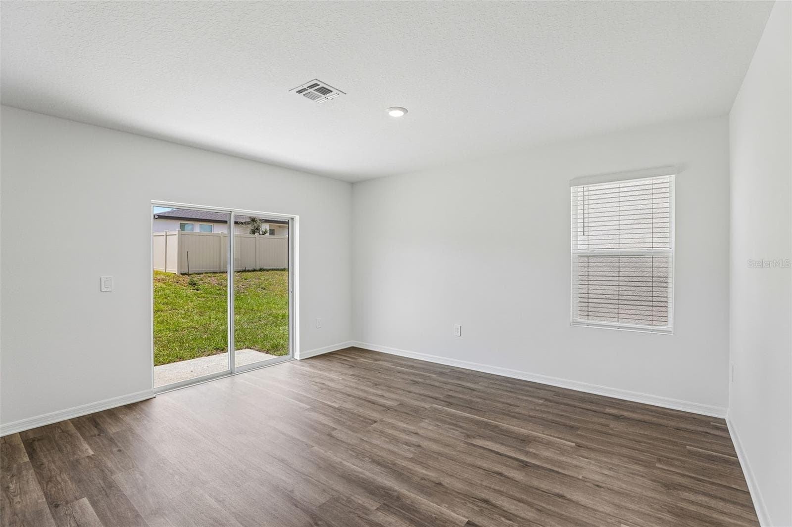 Single Family Residence at 5614 BROOK LN, HAINES CITY, photo 4 of 35