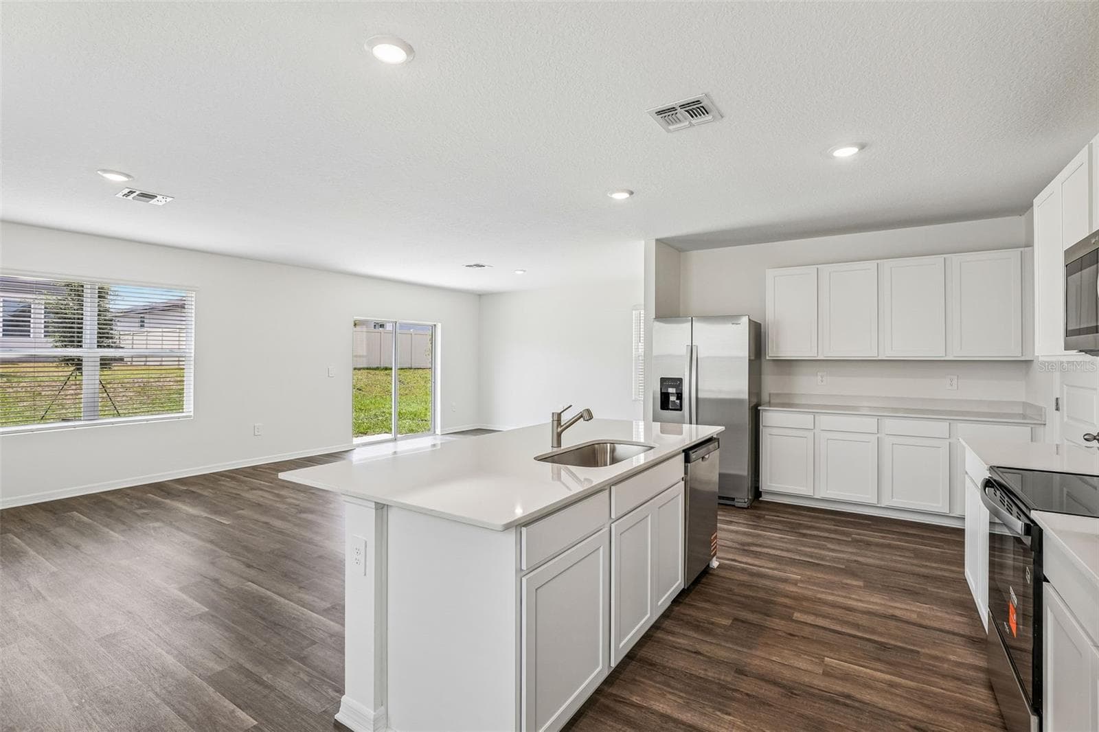 Single Family Residence at 5614 BROOK LN, HAINES CITY, photo 6 of 35