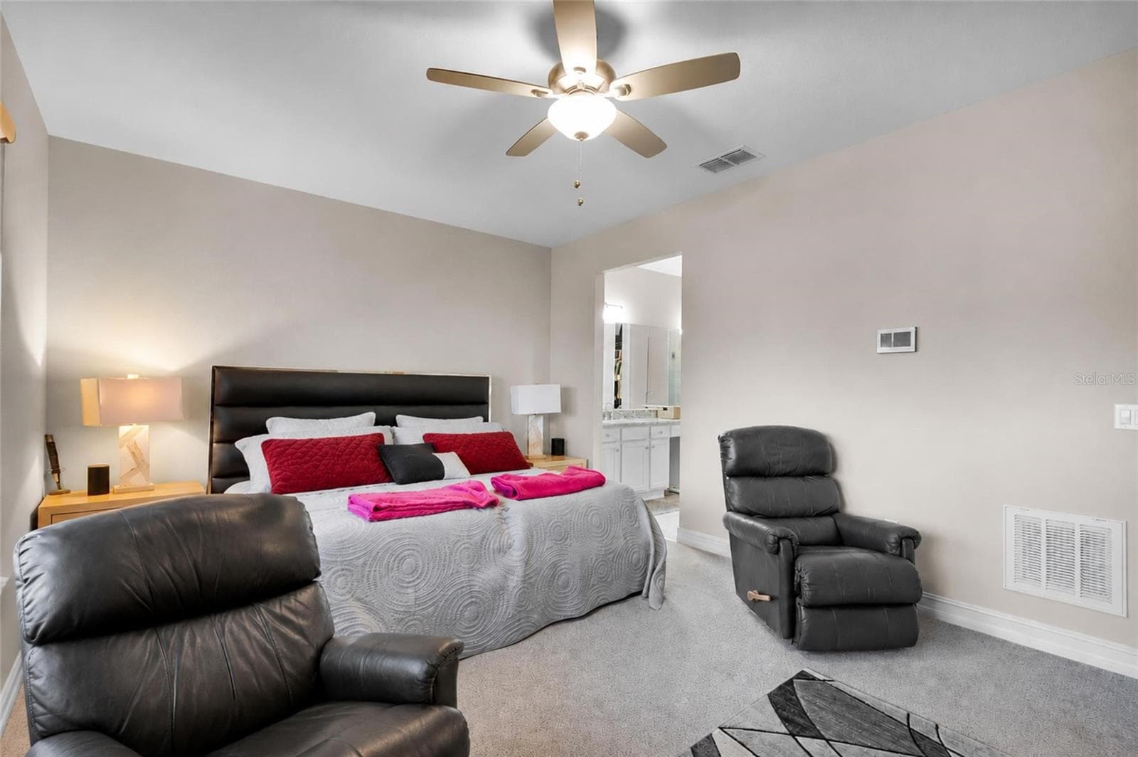 Primary bedroom - 4394 NW 54TH TER, OCALA
