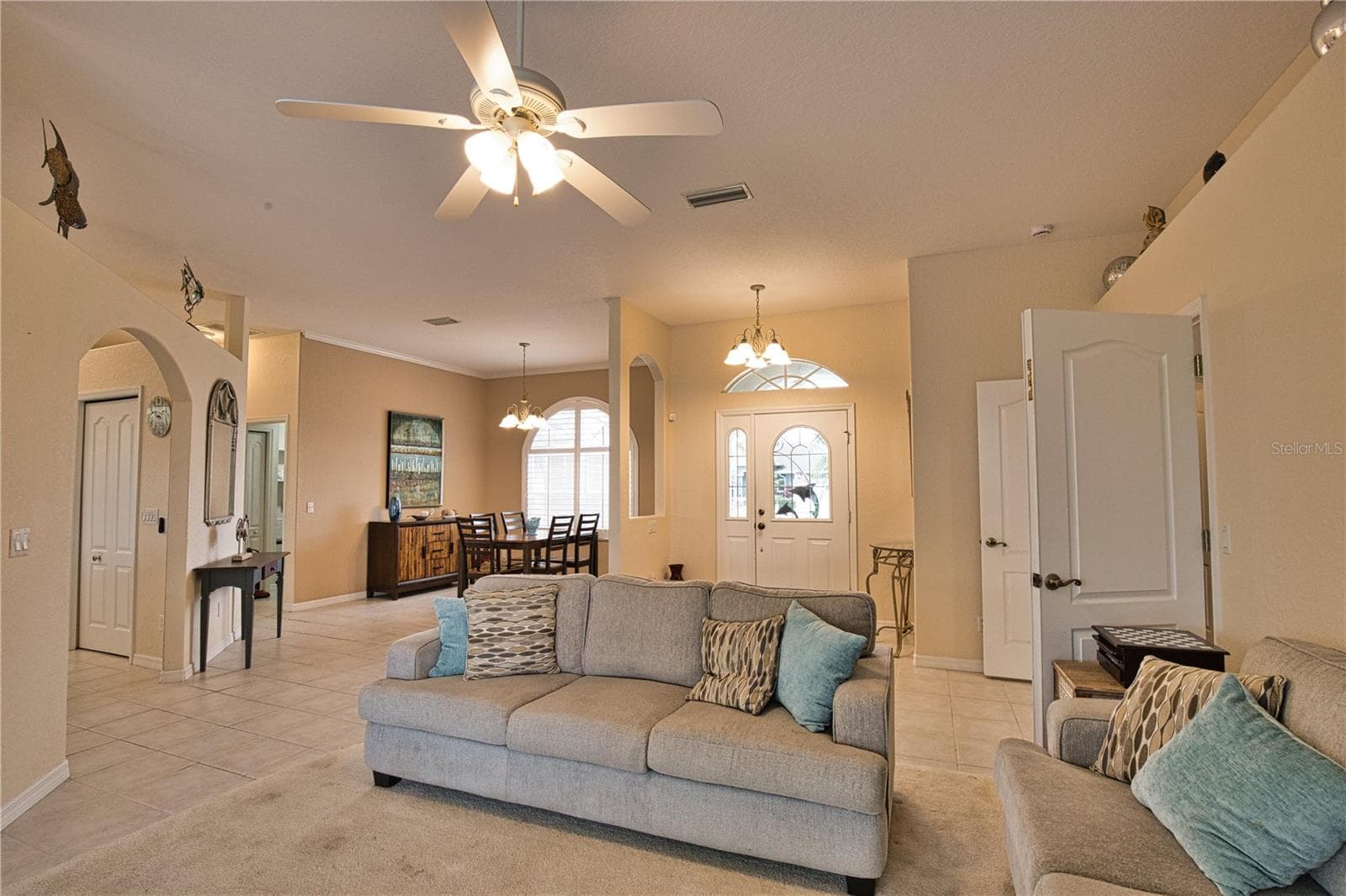 Single Family Residence at 138 BROADMOOR LN, ROTONDA WEST, photo 9 of 68