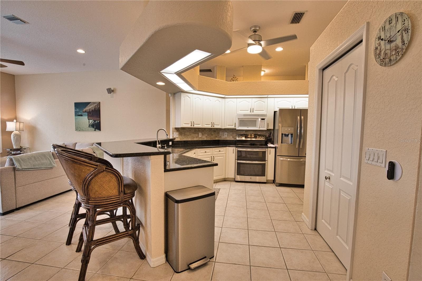 Single Family Residence at 138 BROADMOOR LN, ROTONDA WEST, photo 15 of 68