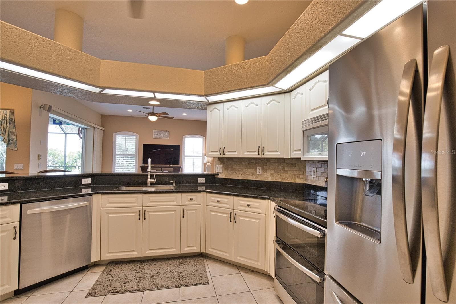 Single Family Residence at 138 BROADMOOR LN, ROTONDA WEST, photo 23 of 68