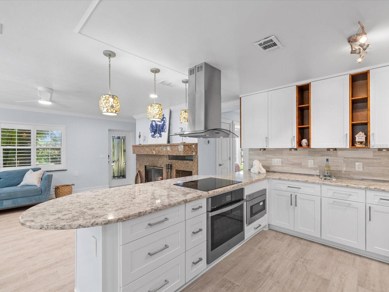 Single Family Residence at 502 FLORIDA BLVD, CRYSTAL BEACH, photo 13 of 65