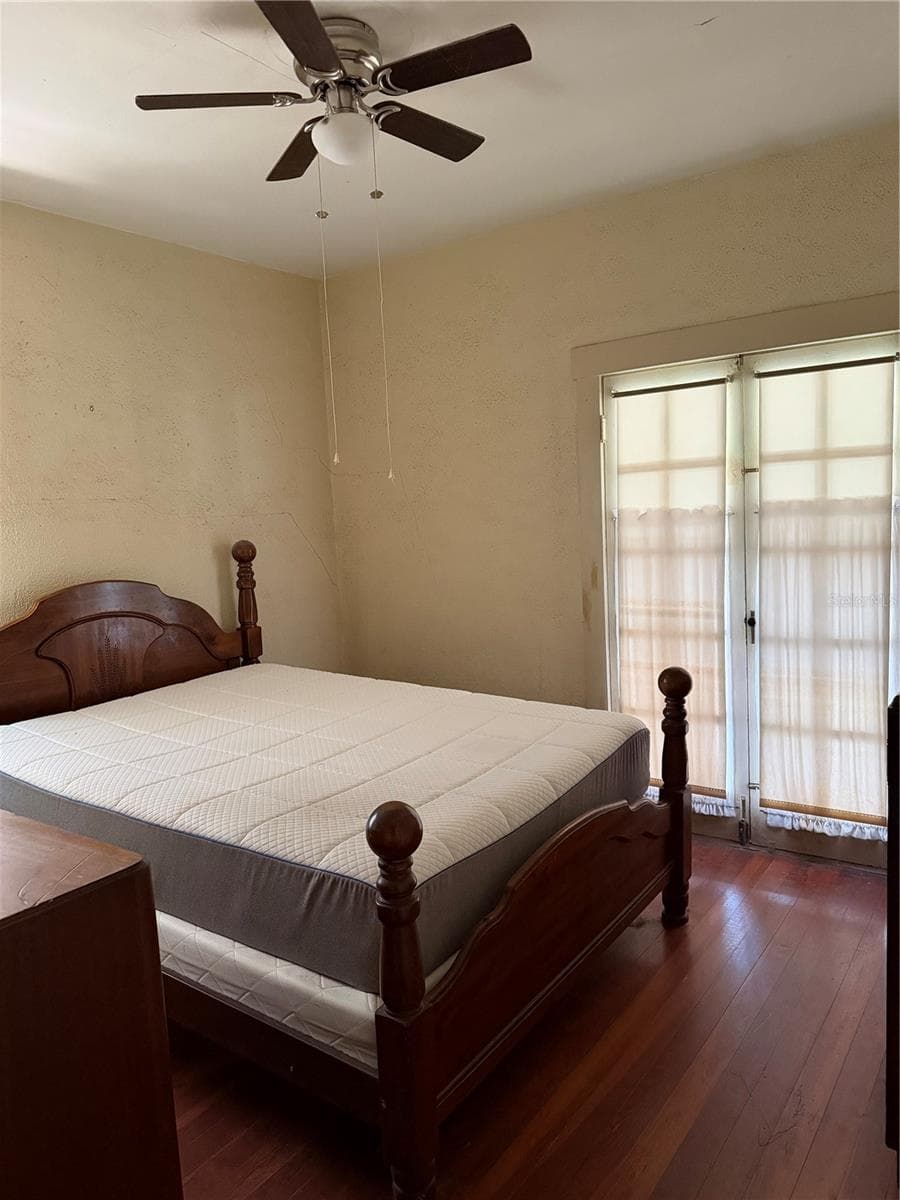 Master bedroom - 528 N ADELLE AVE, DELAND
