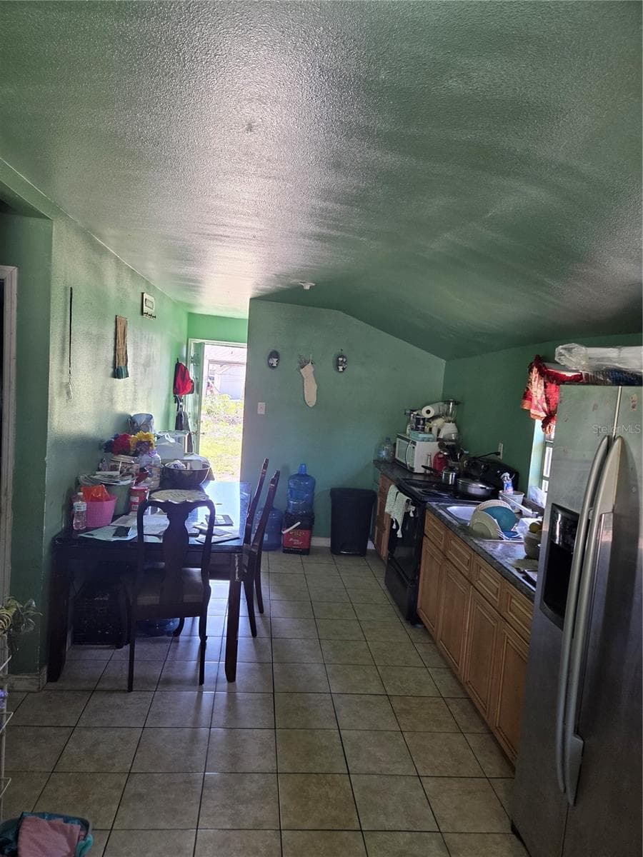 Single Family Residence at 1545 WASHINGTON ST, WAUCHULA, photo 3 of 10