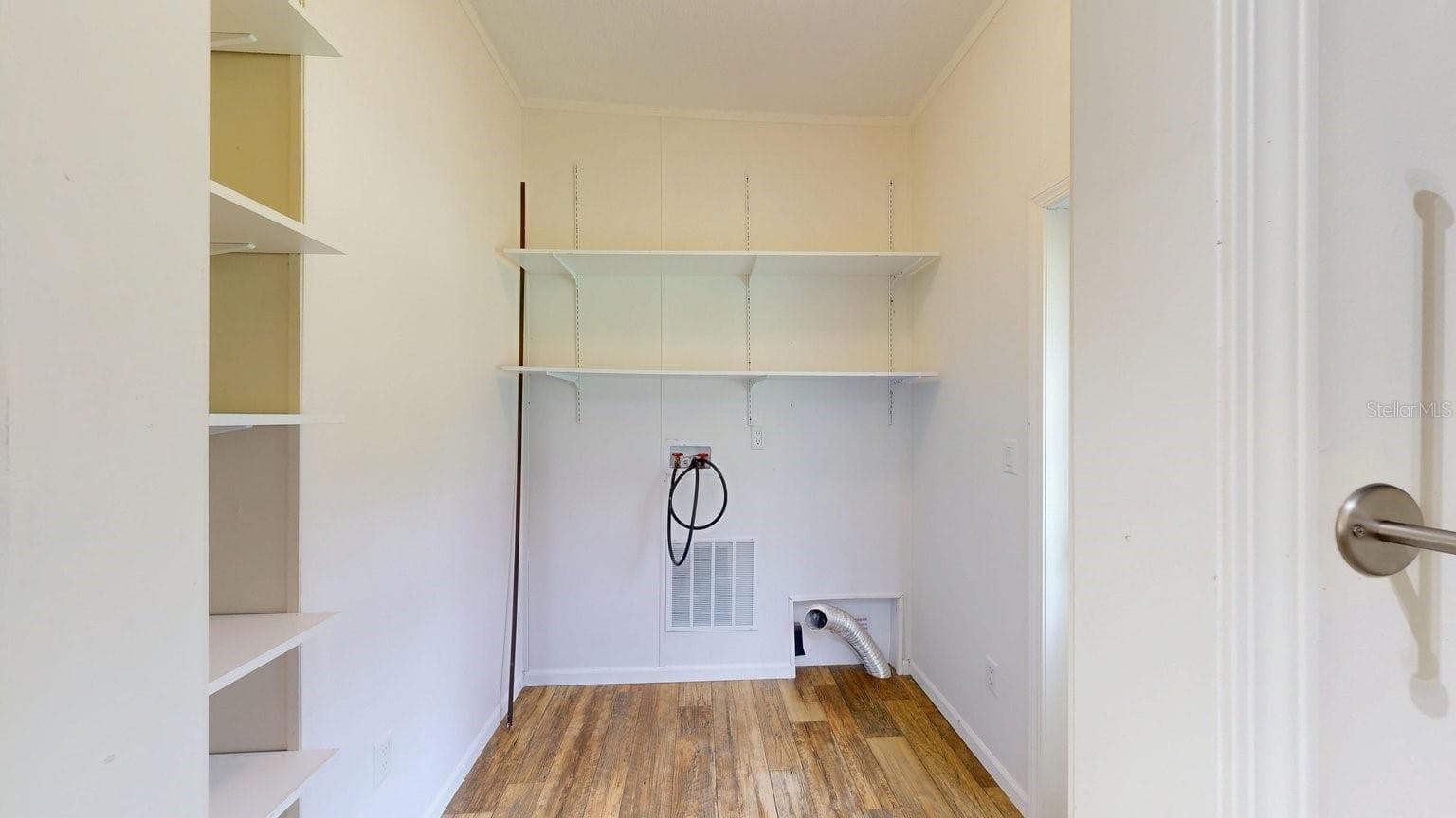 Manufactured Home at 2930 PALMETTO ST, BUNNELL, photo 15 of 31