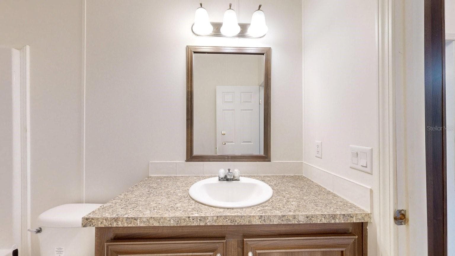 Manufactured Home at 2930 PALMETTO ST, BUNNELL, photo 22 of 31