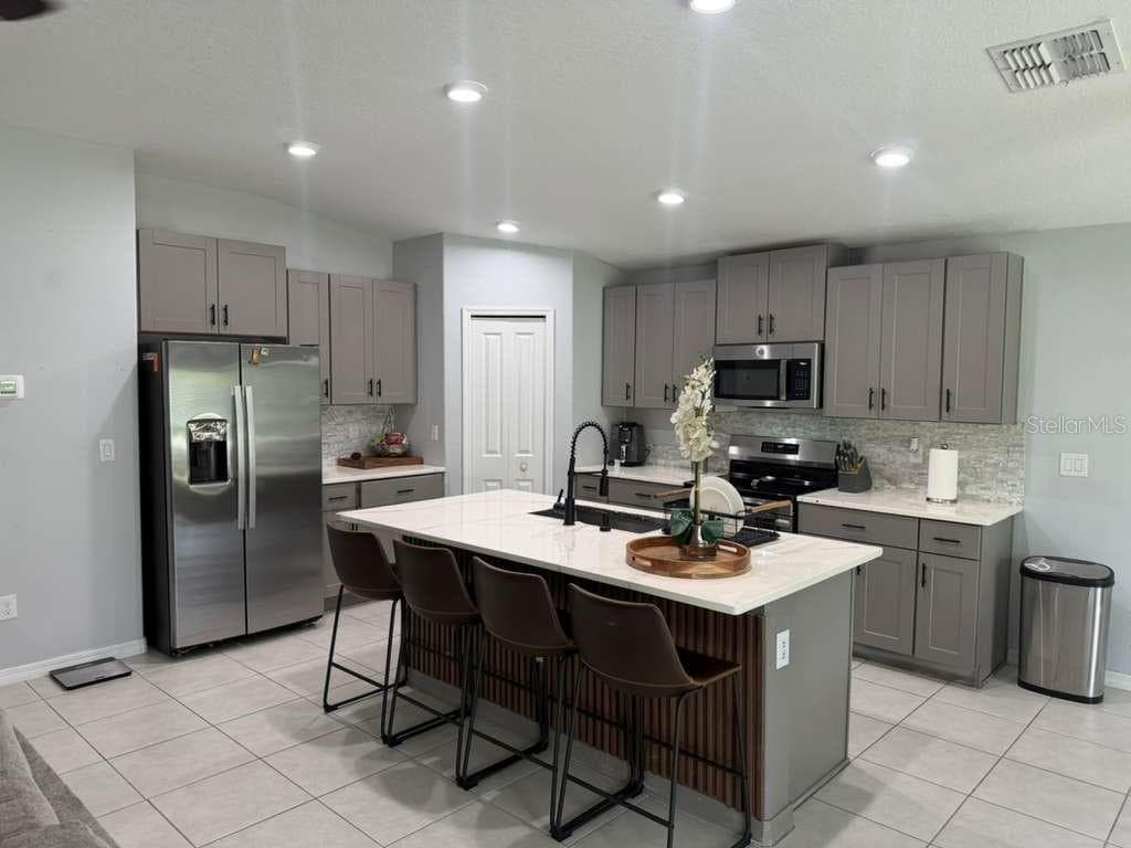 Single Family Residence at 2000 RED LOOP, LAKELAND, photo 9 of 11