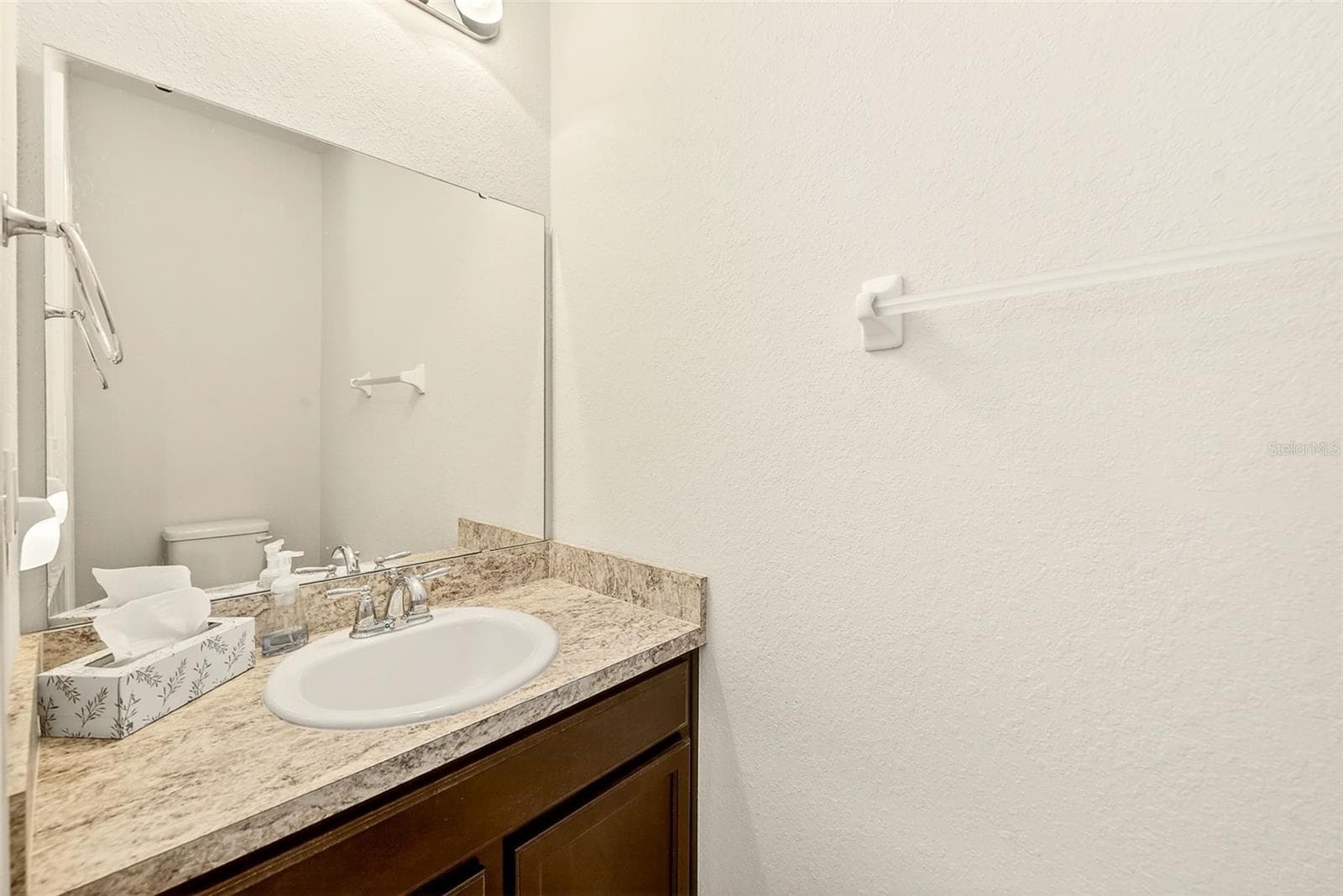 Townhouse at 4680 VIGNETTE WAY, SARASOTA, photo 16 of 39