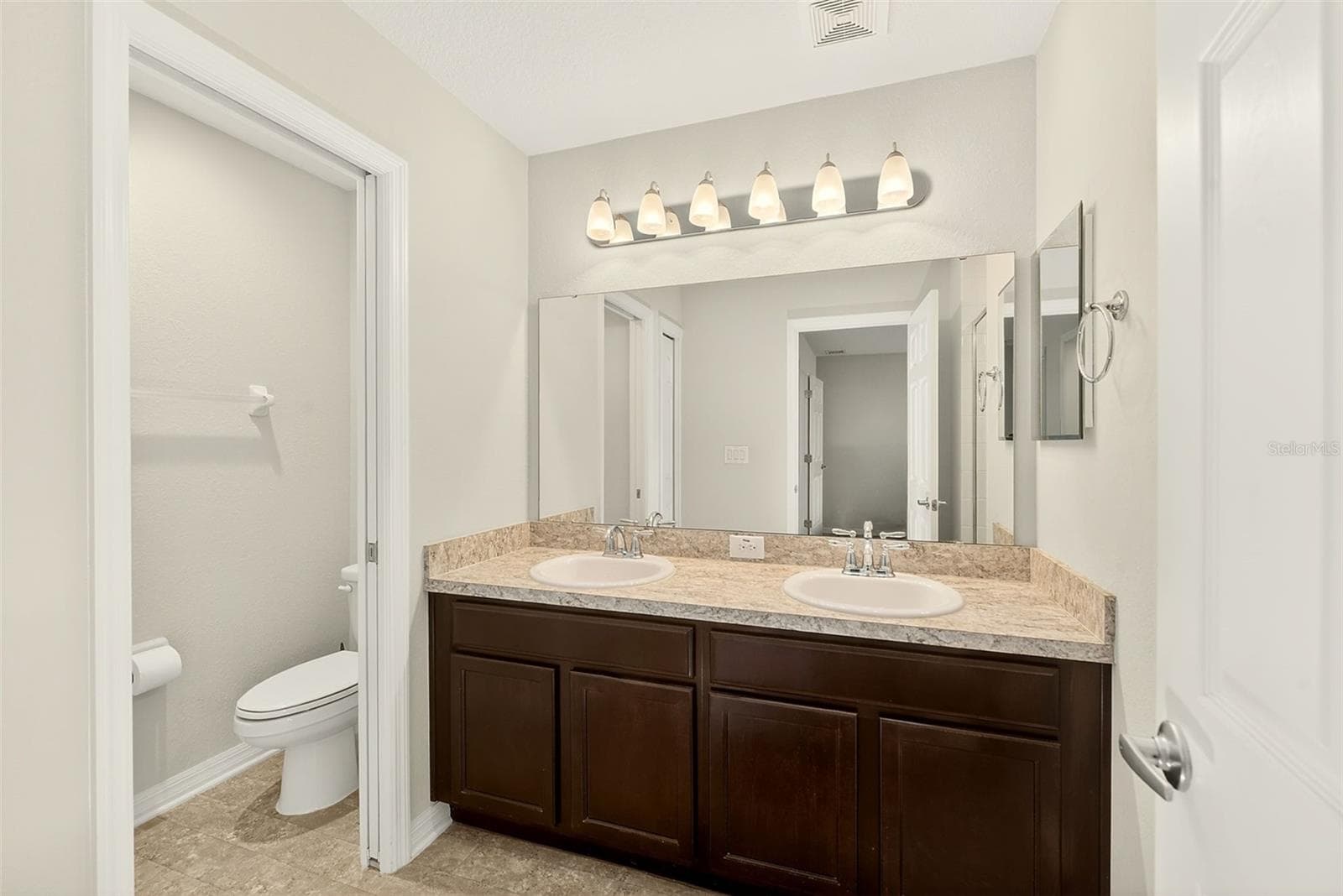 Townhouse at 4680 VIGNETTE WAY, SARASOTA, photo 23 of 39