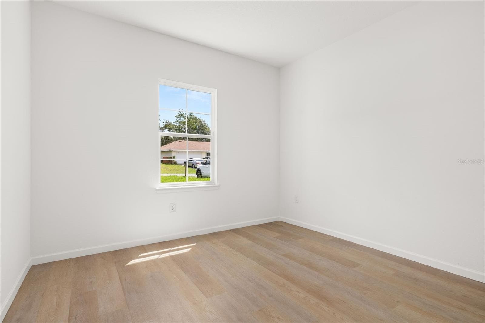 Single Family Residence at 8100 N HILLVIEW CIR, DUNNELLON, photo 28 of 60