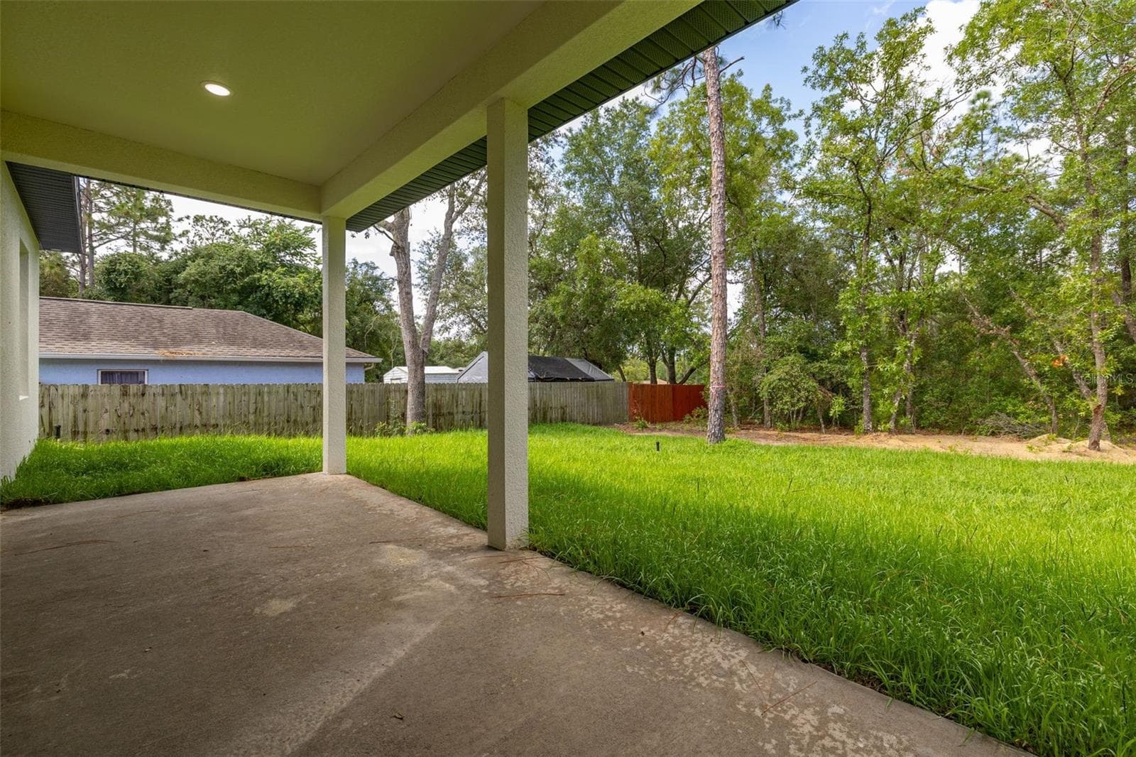 Single Family Residence at 8100 N HILLVIEW CIR, DUNNELLON, photo 33 of 60