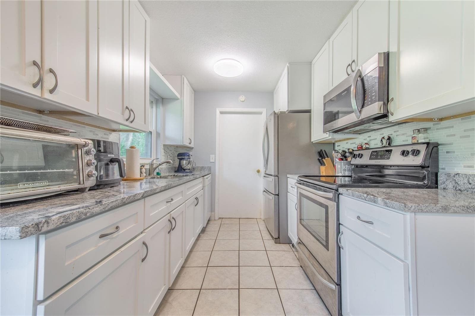Single Family Residence at 632 REINDEER DR, POINCIANA, photo 10 of 34