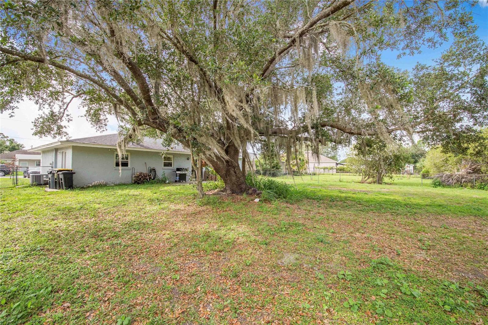 Single Family Residence at 632 REINDEER DR, POINCIANA, photo 21 of 34
