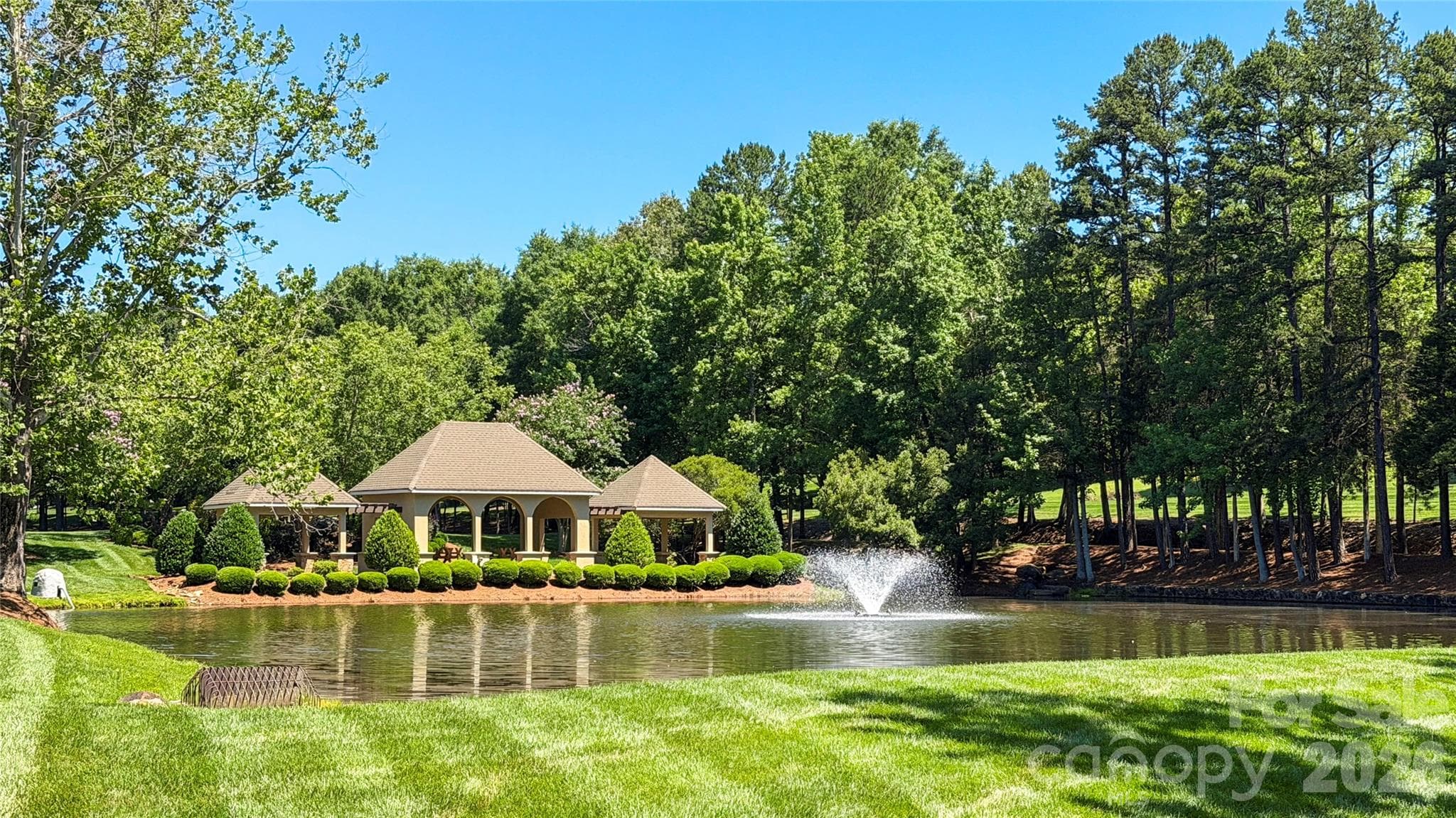 Gorgeous pavillion with lakefront view - 6005 Willowood Road, Kannapolis