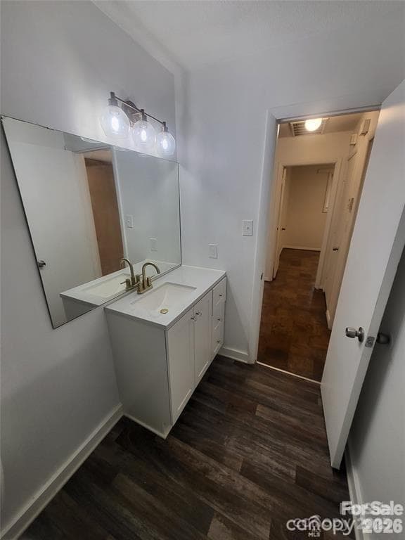 Condominium at 4731 Highlake Drive, Charlotte, photo 9 of 10