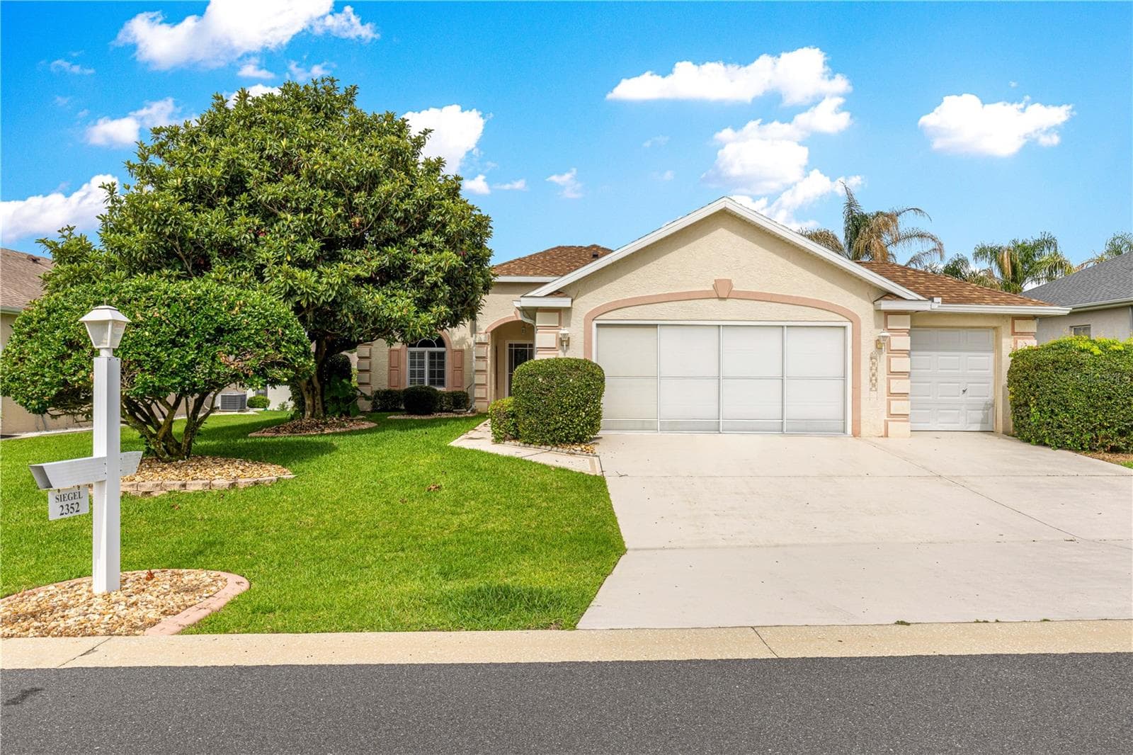 Single Family Residence at 2352 NW 58TH TER, OCALA, photo 3 of 39