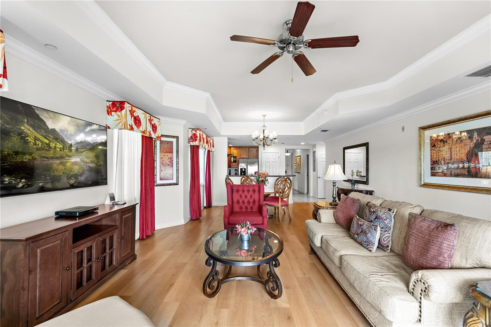 Condominium at 1100 SUNSET VIEW CIR #204, REUNION, photo 7 of 37