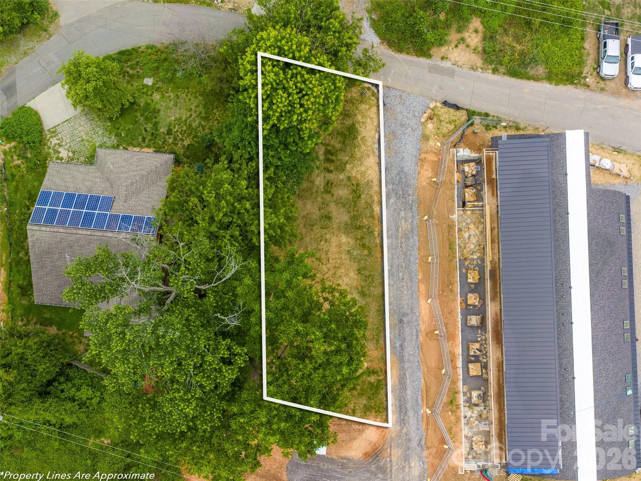 Easy to build! Lot lines approximate. - Asheville