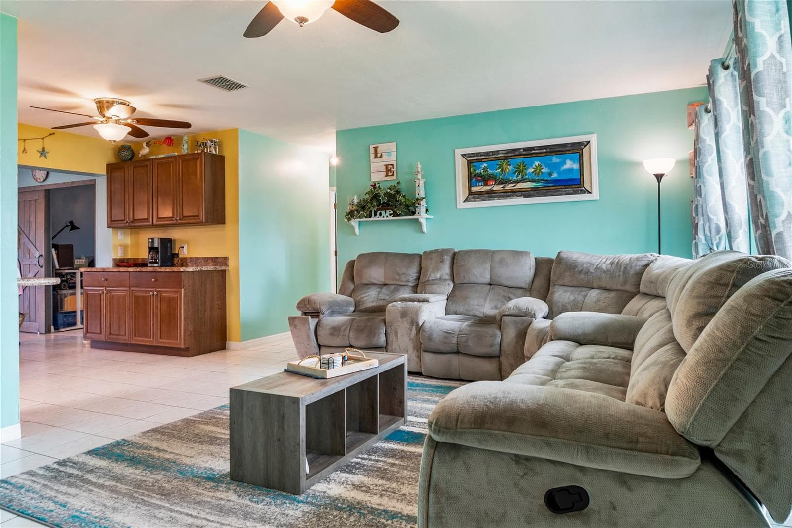 Single Family Residence at 140 BARRE DR NW, PORT CHARLOTTE, photo 3 of 33