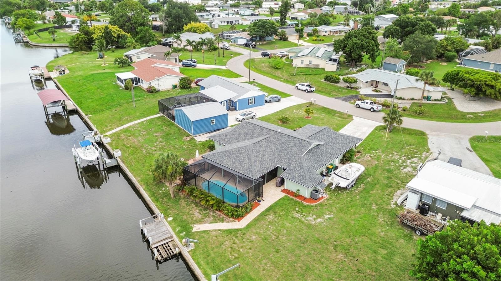 Single Family Residence at 140 BARRE DR NW, PORT CHARLOTTE, photo 32 of 33