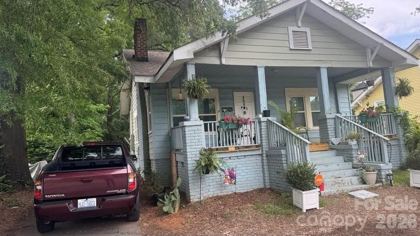 Single Family Residence at Charlotte, photo 2 of 3