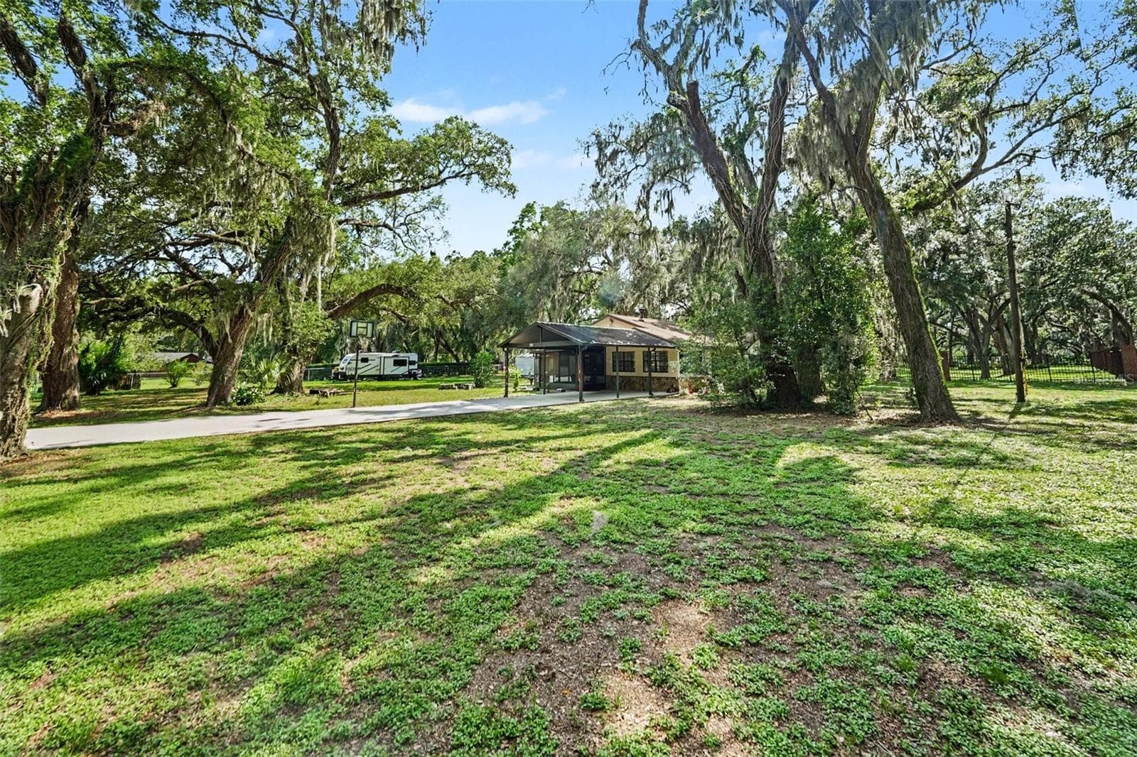 Single Family Residence at 231 DUKE SIMMS RD, BRANDON, photo 17 of 18