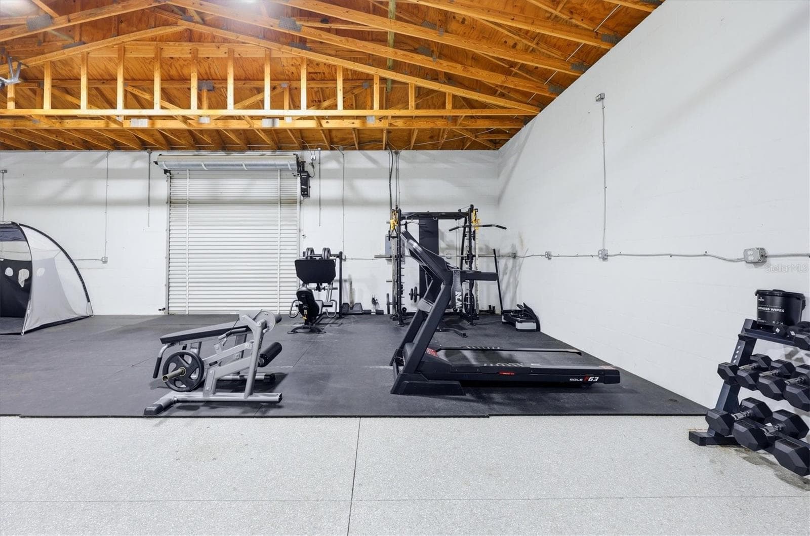 2,400 SF Garage with Epoxy Floors - 3467 COMPOUND CT, SARASOTA