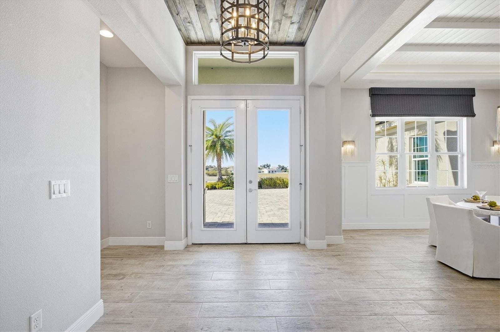 Front Entry Foyer - 3467 COMPOUND CT, SARASOTA