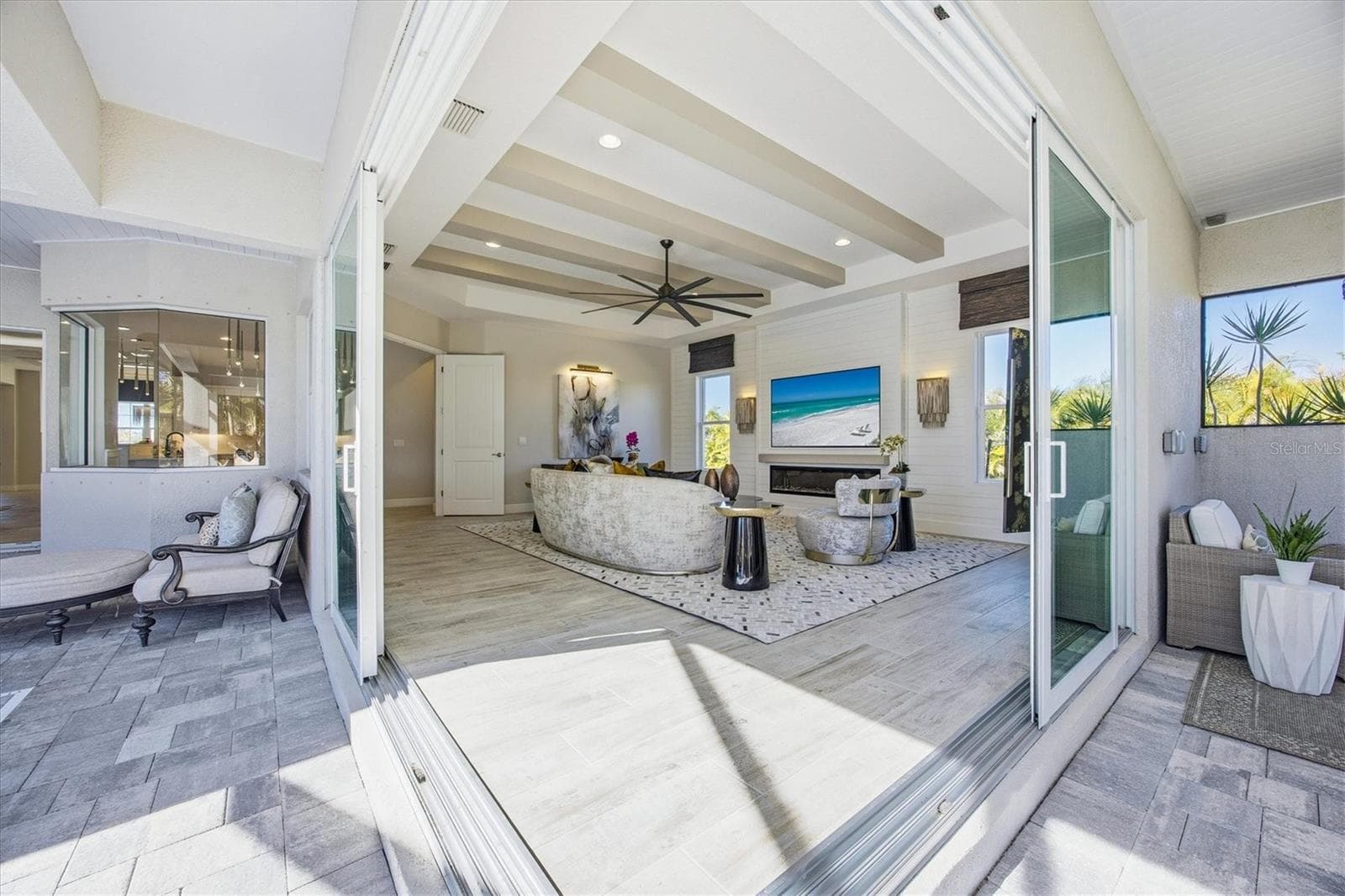 Family Room from Lanai - 3467 COMPOUND CT, SARASOTA