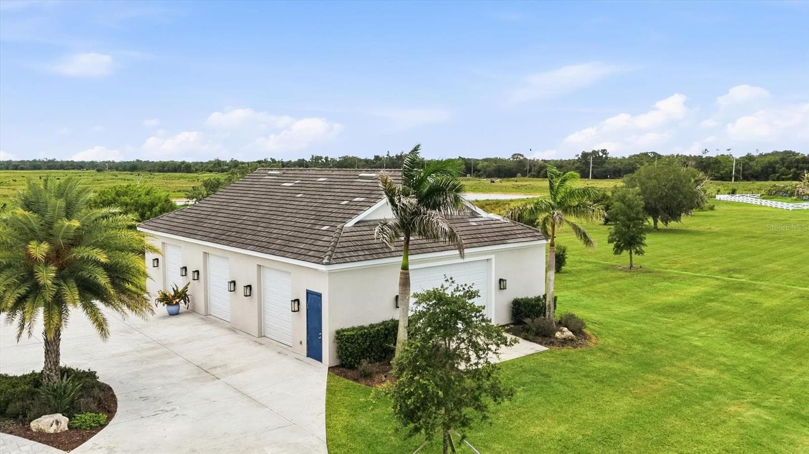 Aerial view of Garage - 3467 COMPOUND CT, SARASOTA