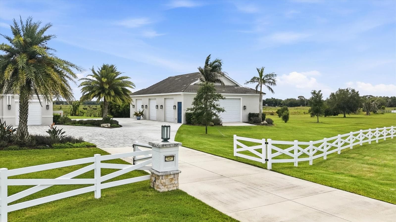 Property Entry - 3467 COMPOUND CT, SARASOTA