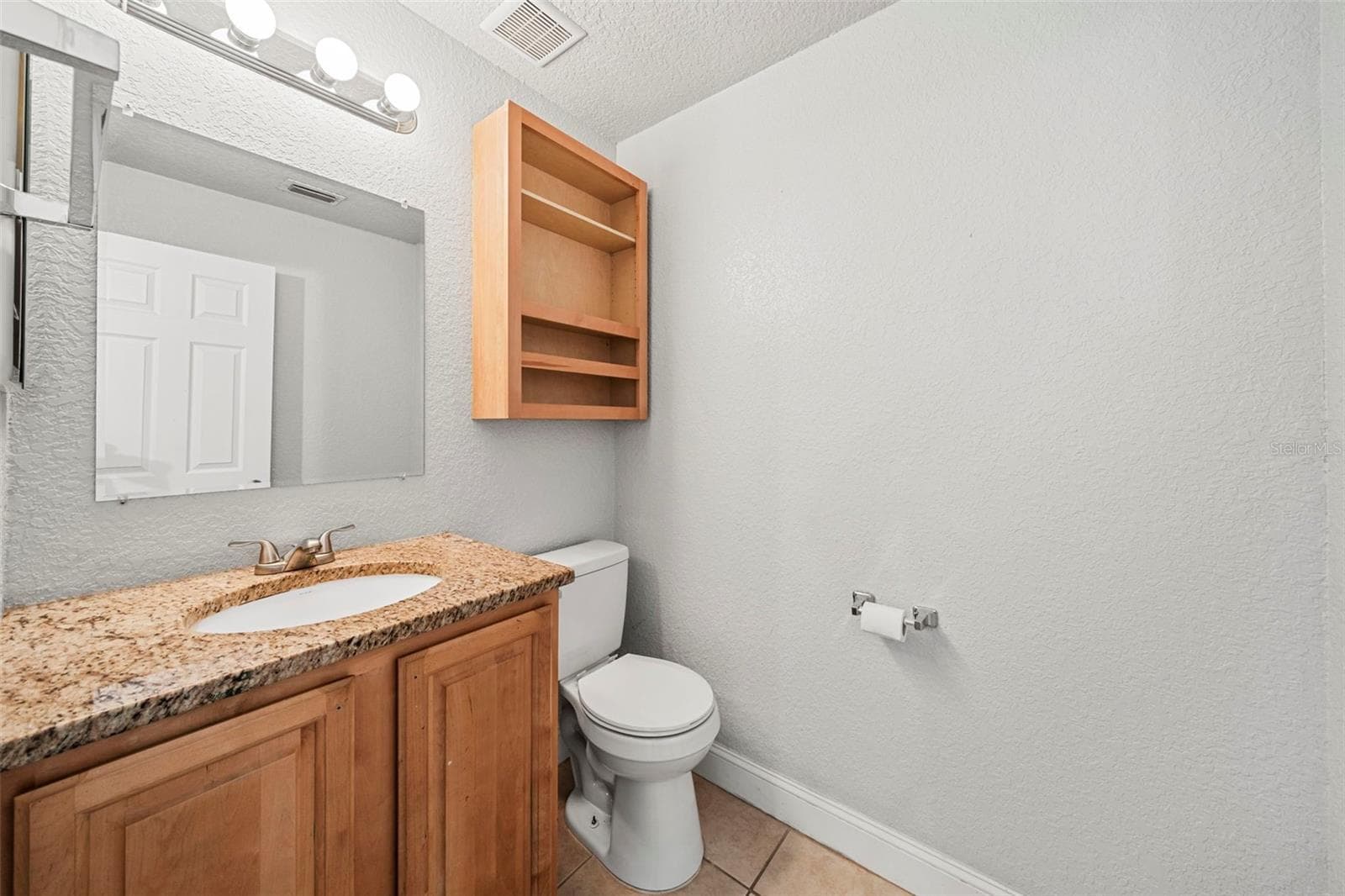 Condominium at 4586 PHEASANT RUN DR #6B, ORLANDO, photo 16 of 35